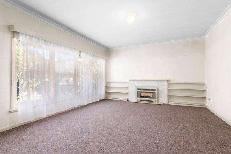 Gallery: 1 Purrumbete Avenue
