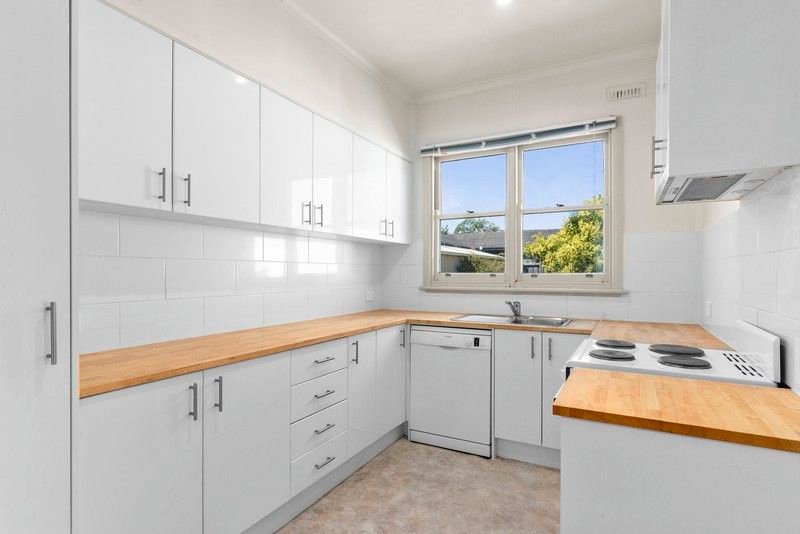 Gallery: 1 Purrumbete Avenue