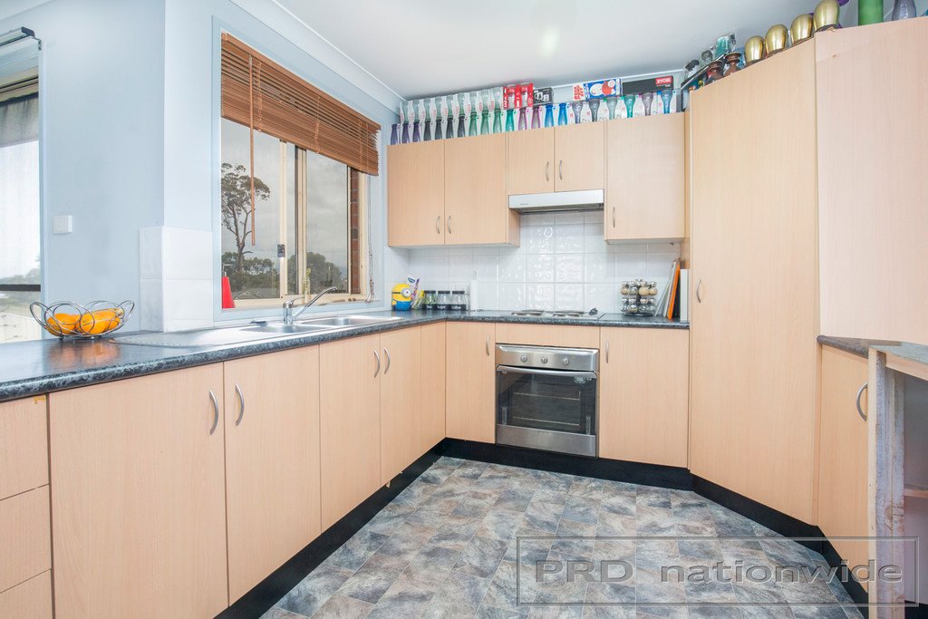 1 Pyalla Avenue ABERGLASSLYN 3