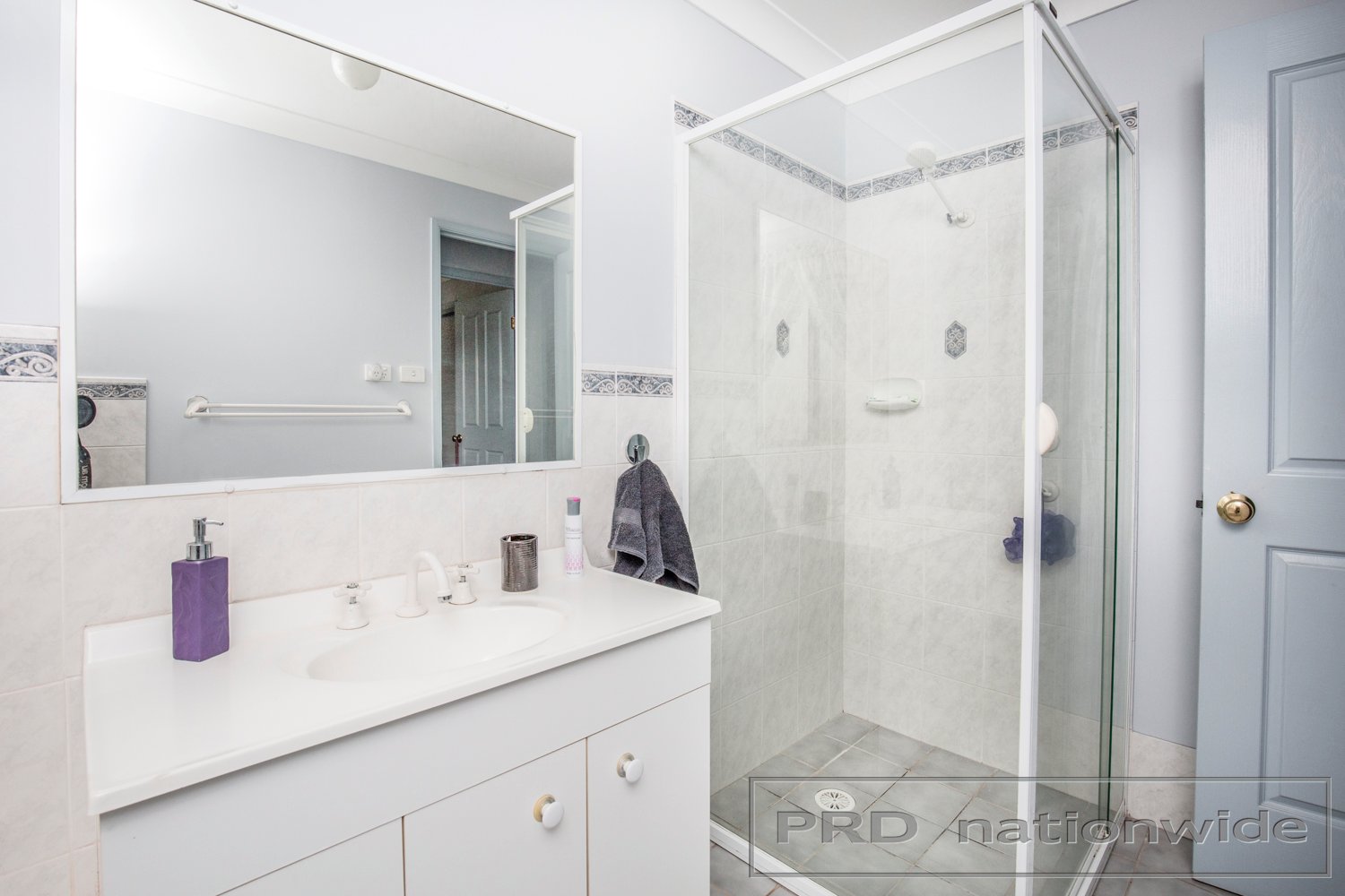 1 Pyalla Avenue ABERGLASSLYN 9