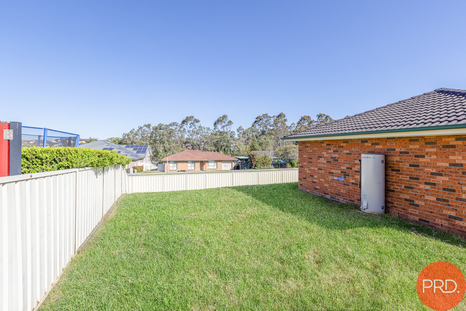 1 Pyalla Avenue ABERGLASSLYN 16