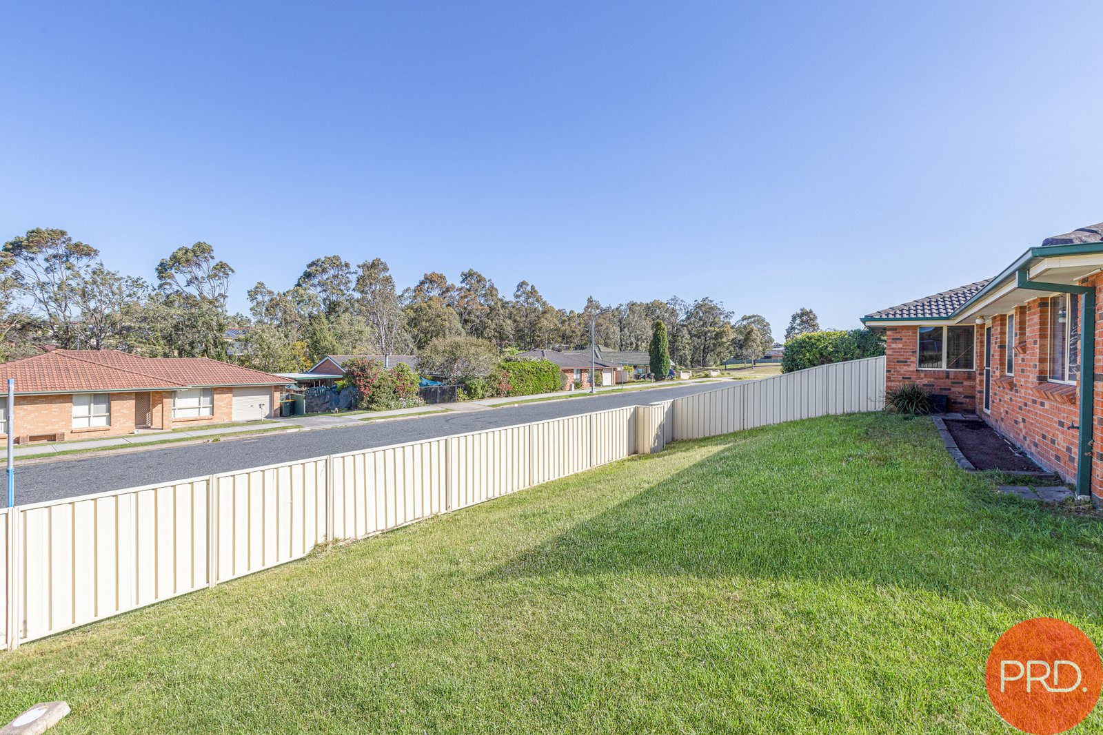 1 Pyalla Avenue ABERGLASSLYN 19