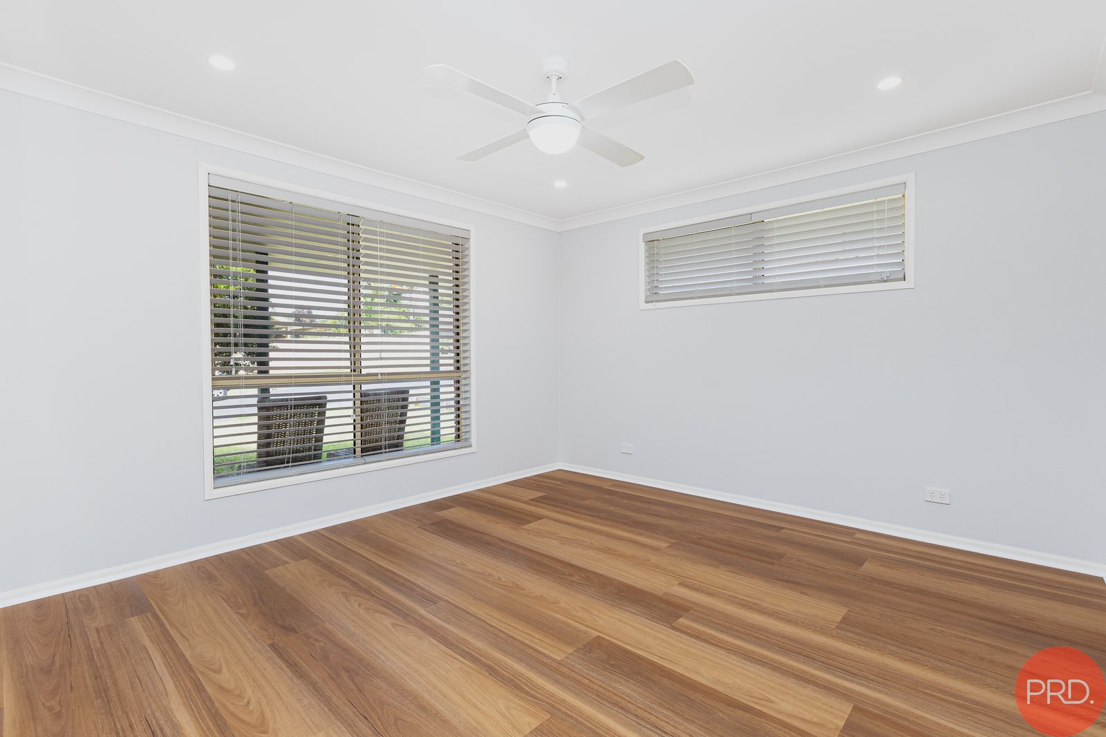 1 Pyalla Avenue ABERGLASSLYN 10