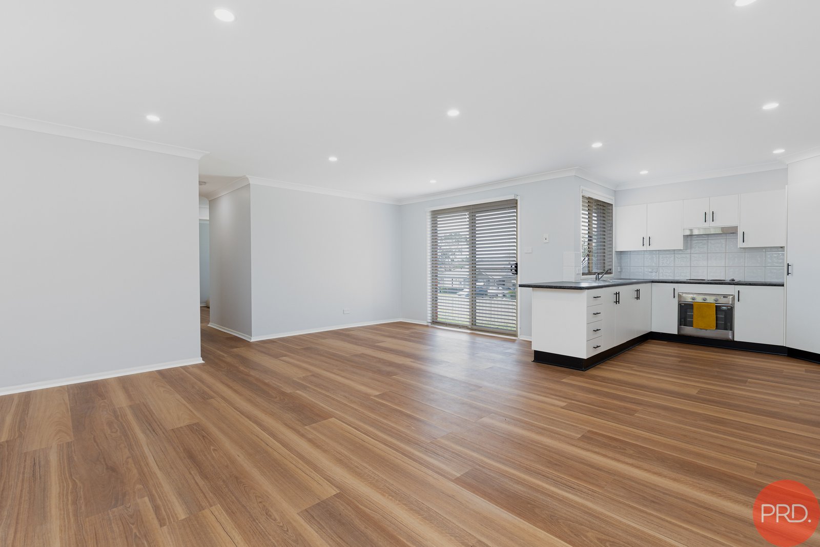 1 Pyalla Avenue ABERGLASSLYN 2