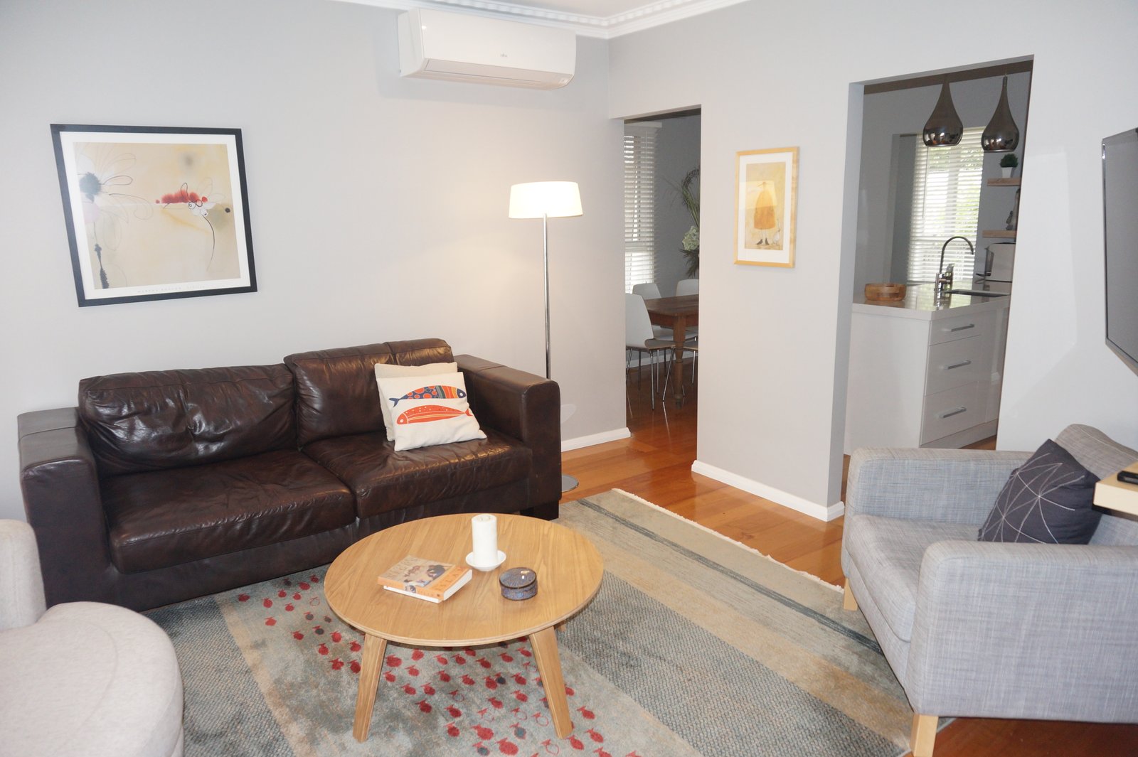 Gallery: 1 Raeburn Court