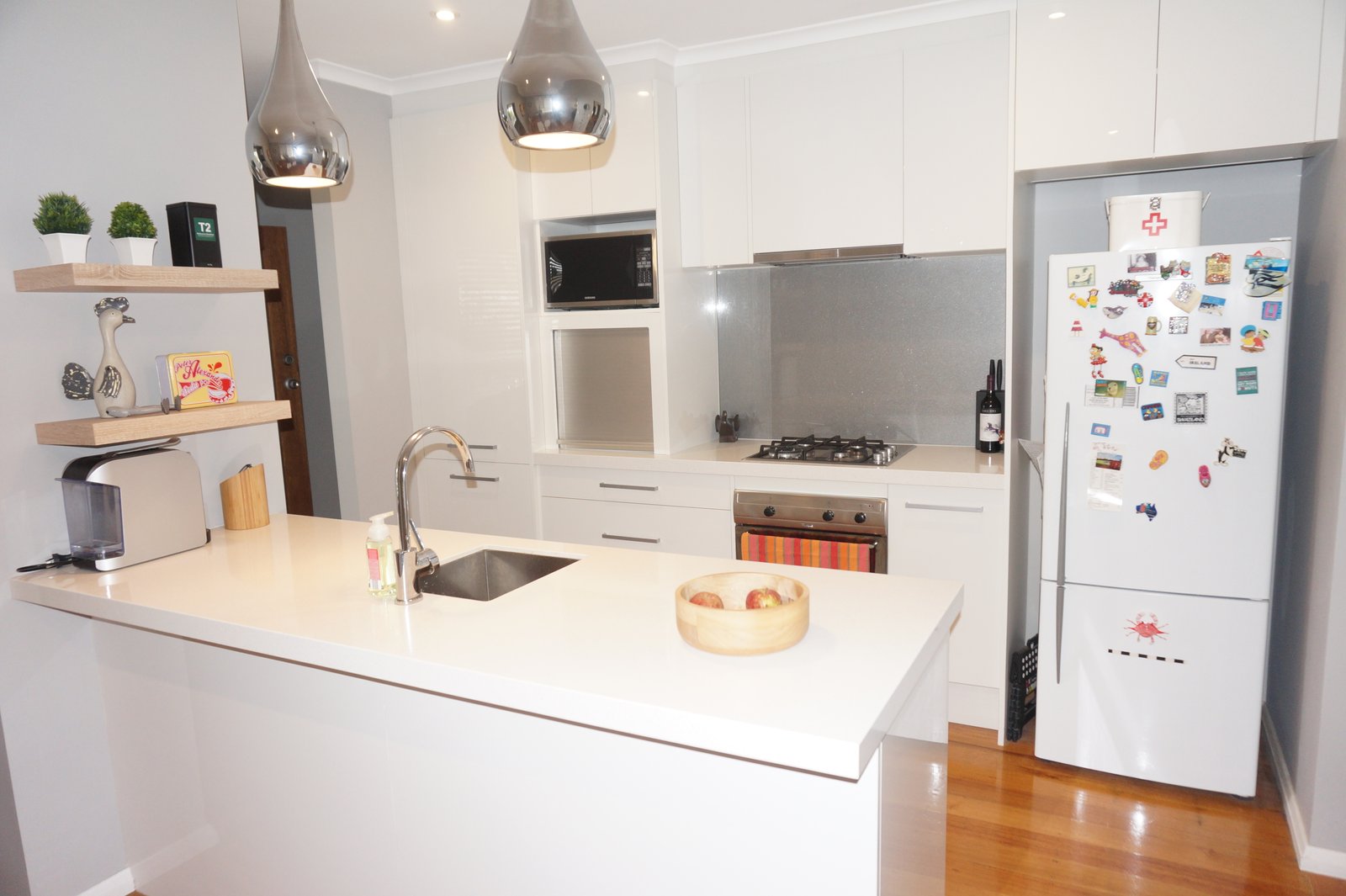 Gallery: 1 Raeburn Court