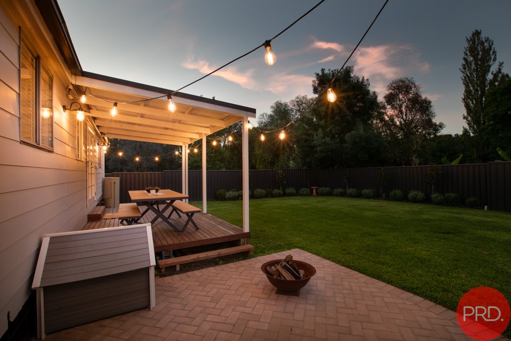 1 Raglan Street HORSESHOE BEND 3