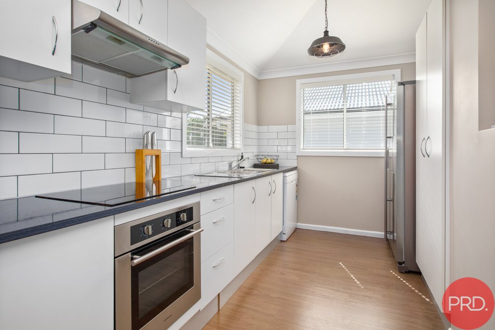 1 Raglan Street HORSESHOE BEND 9