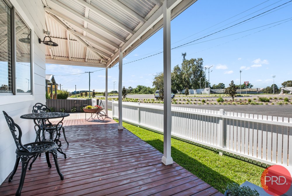 1 Raglan Street HORSESHOE BEND 23