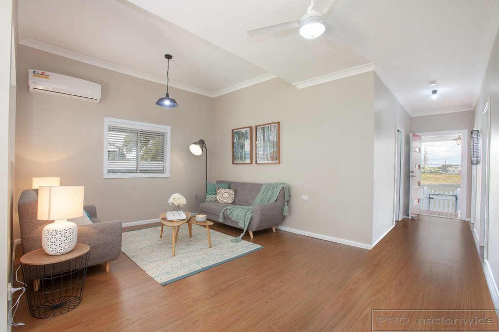 1 Raglan Street HORSESHOE BEND 4