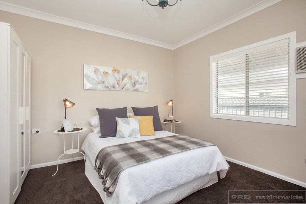 1 Raglan Street HORSESHOE BEND 10