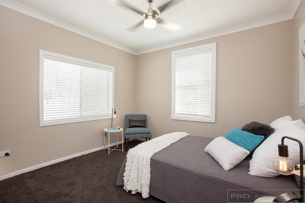 1 Raglan Street HORSESHOE BEND 11