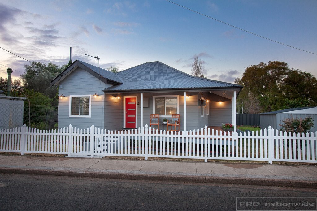 1 Raglan Street HORSESHOE BEND 22