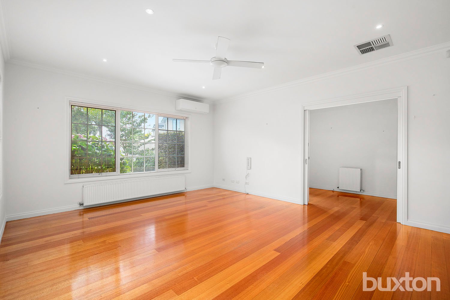 Gallery: 1 Railway Crescent