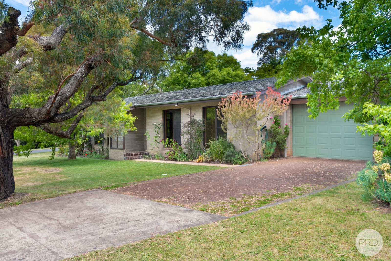 1 Rathkeale Avenue MOUNT HELEN 1