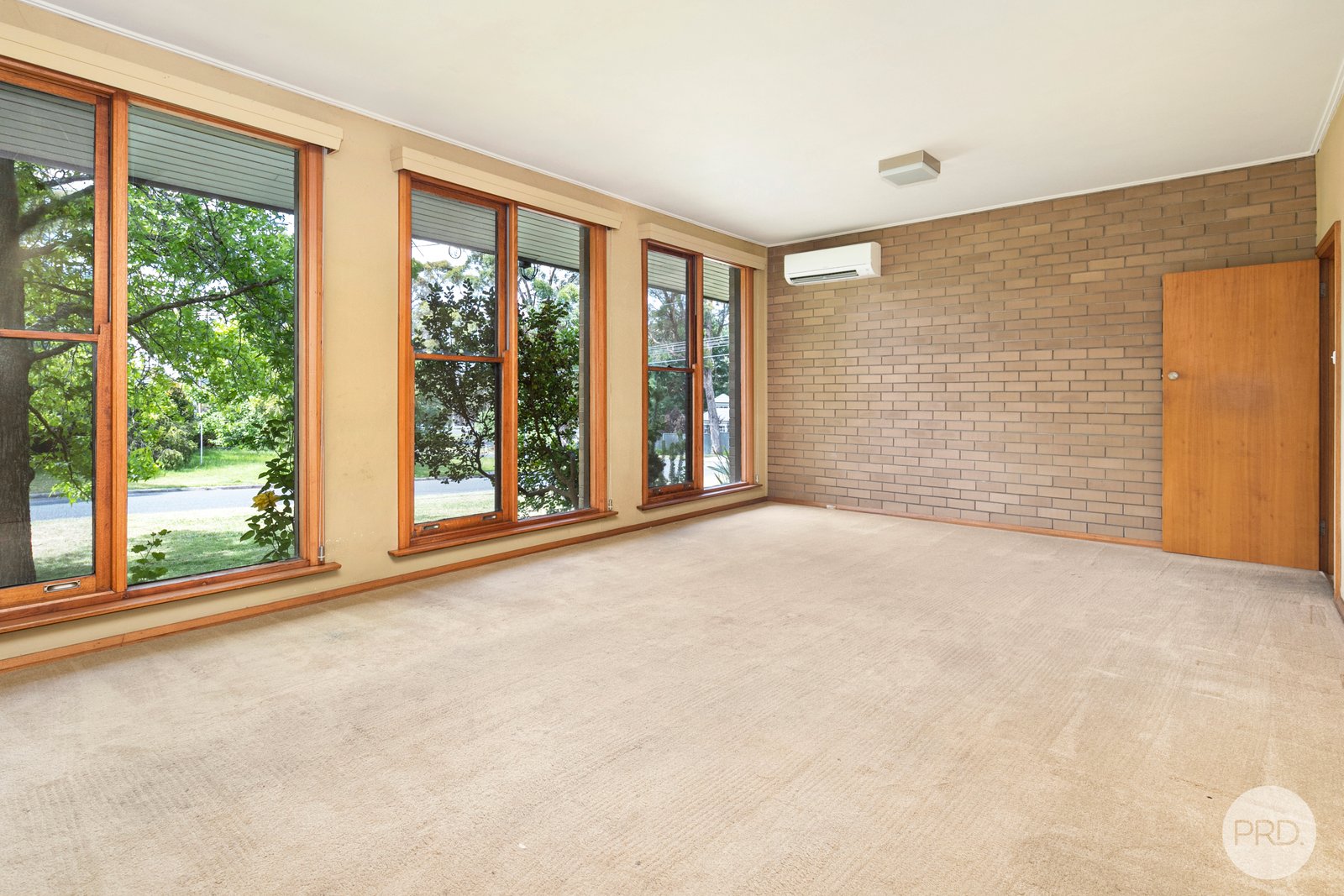 1 Rathkeale Avenue MOUNT HELEN 6