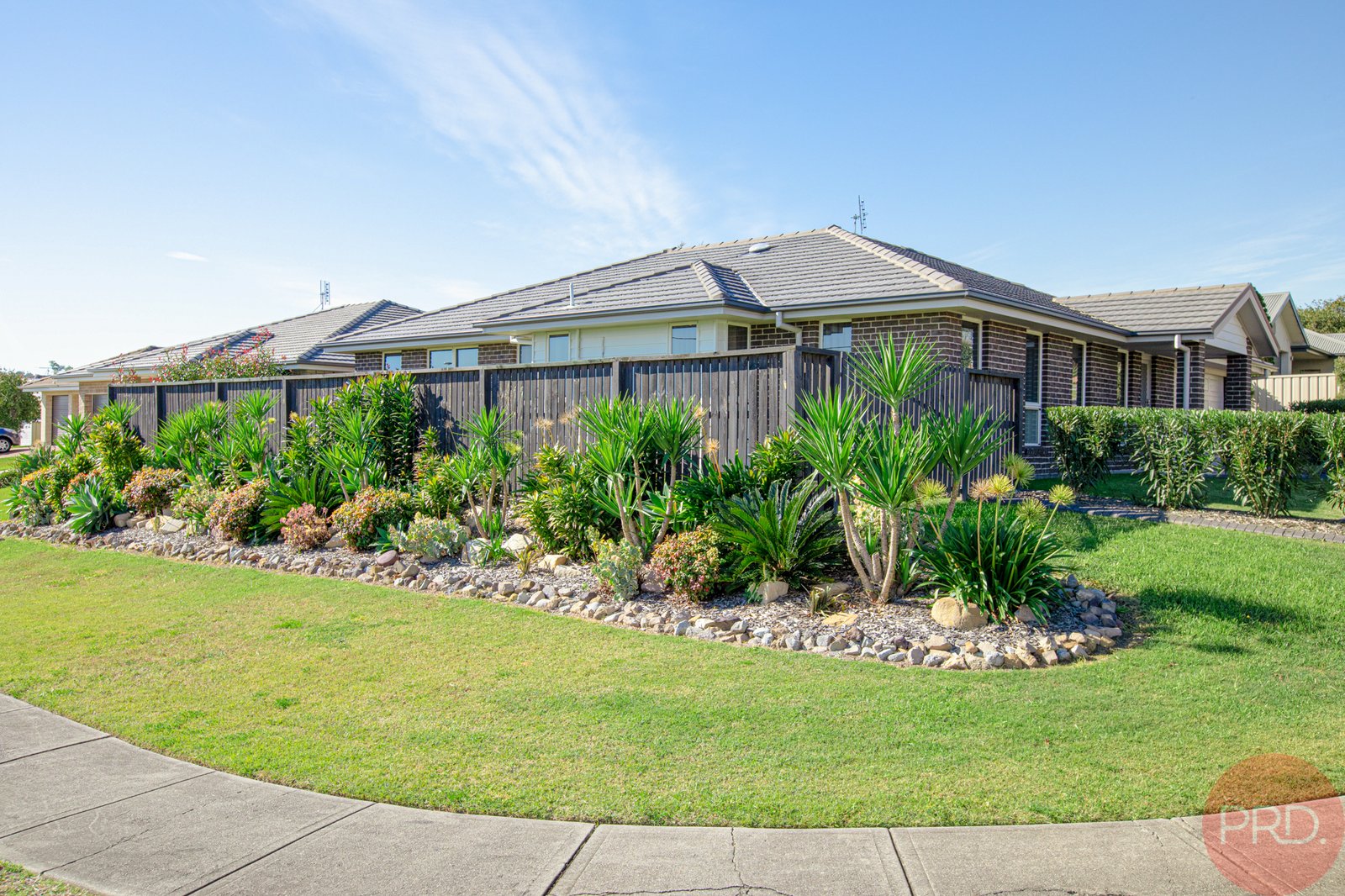 1 Redgrove Circuit BRANXTON 1