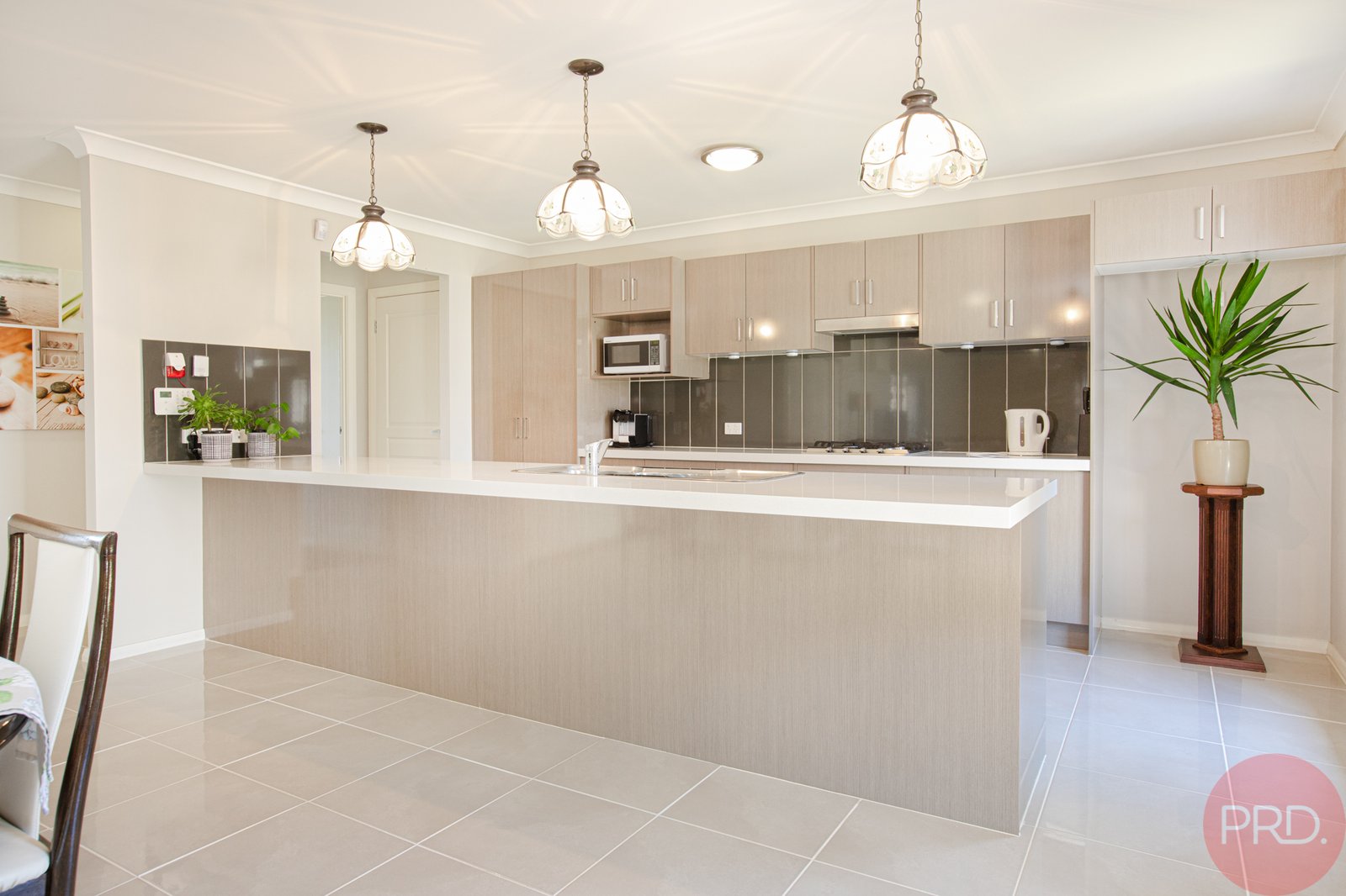 1 Redgrove Circuit BRANXTON 6