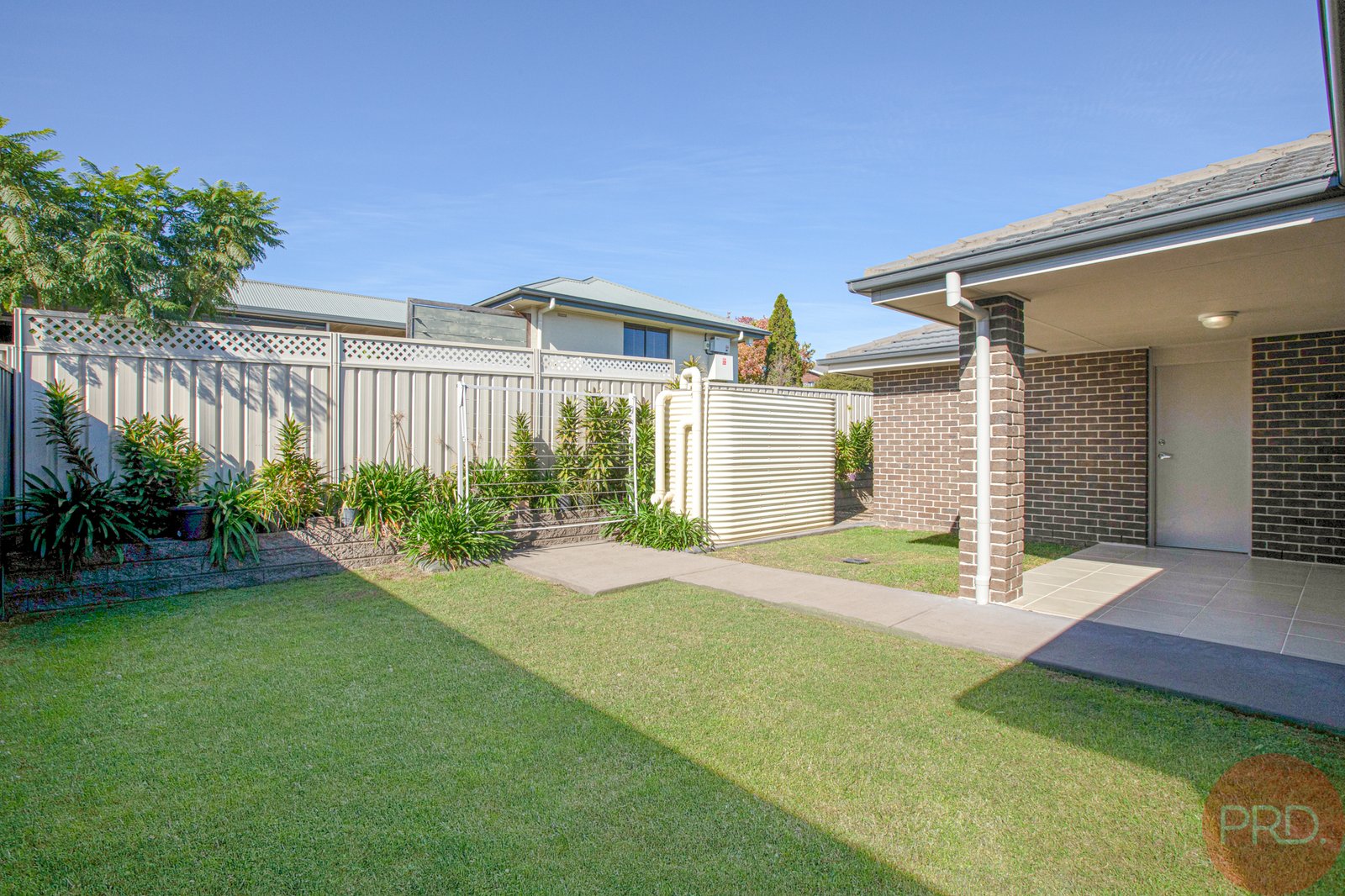 1 Redgrove Circuit BRANXTON 12