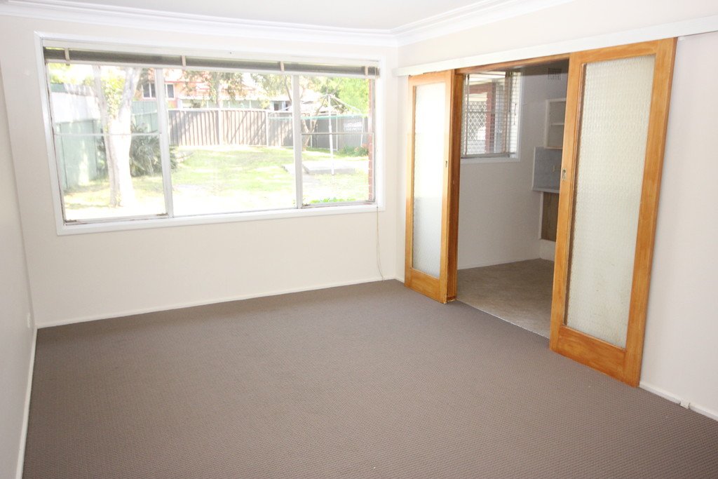 1 Redgum Drive LUGARNO 2