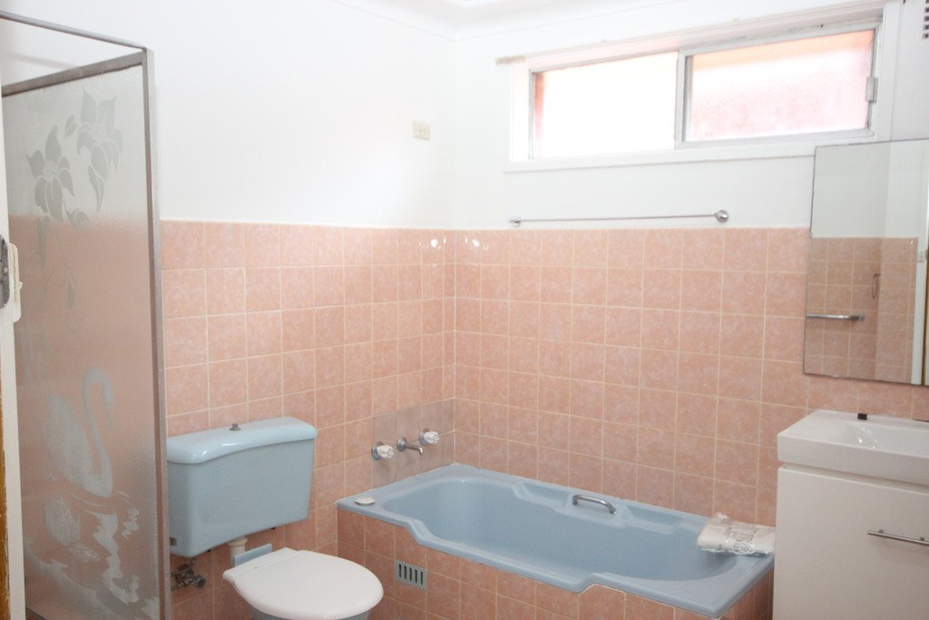 1 Redgum Drive LUGARNO 5