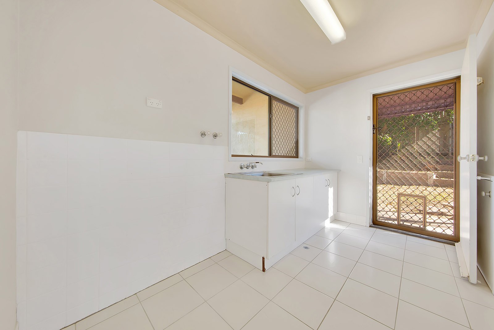 1 Richard Street BOYNE ISLAND 11