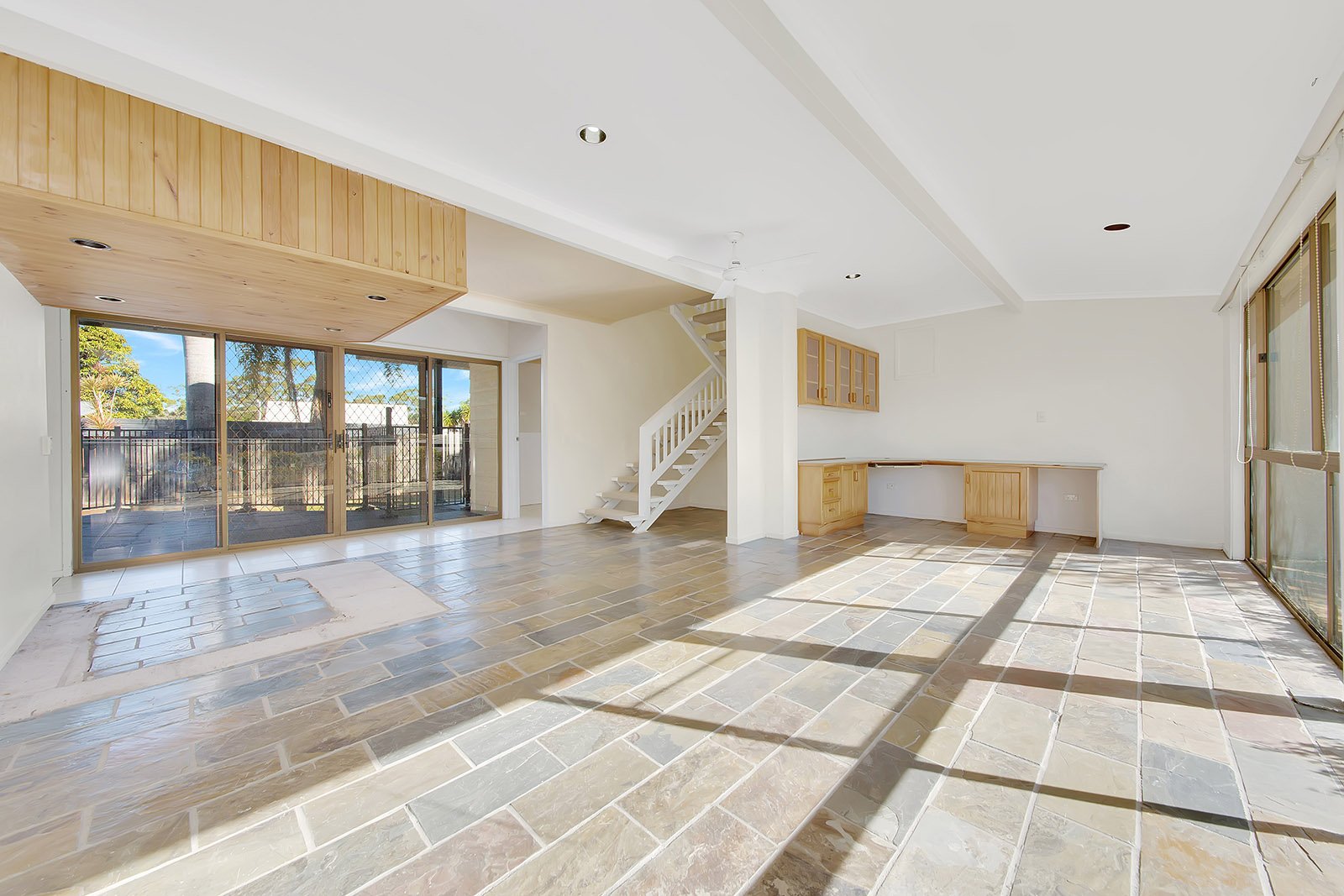 1 Richard Street BOYNE ISLAND 13