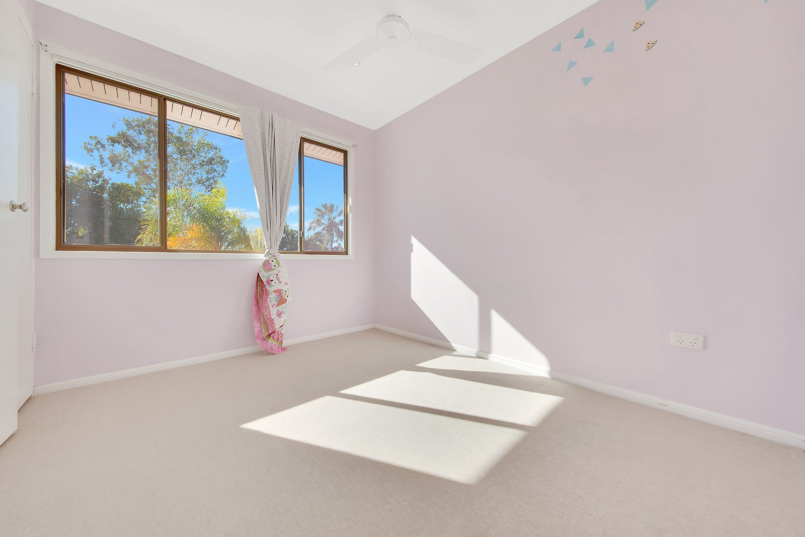 1 Richard Street BOYNE ISLAND 15