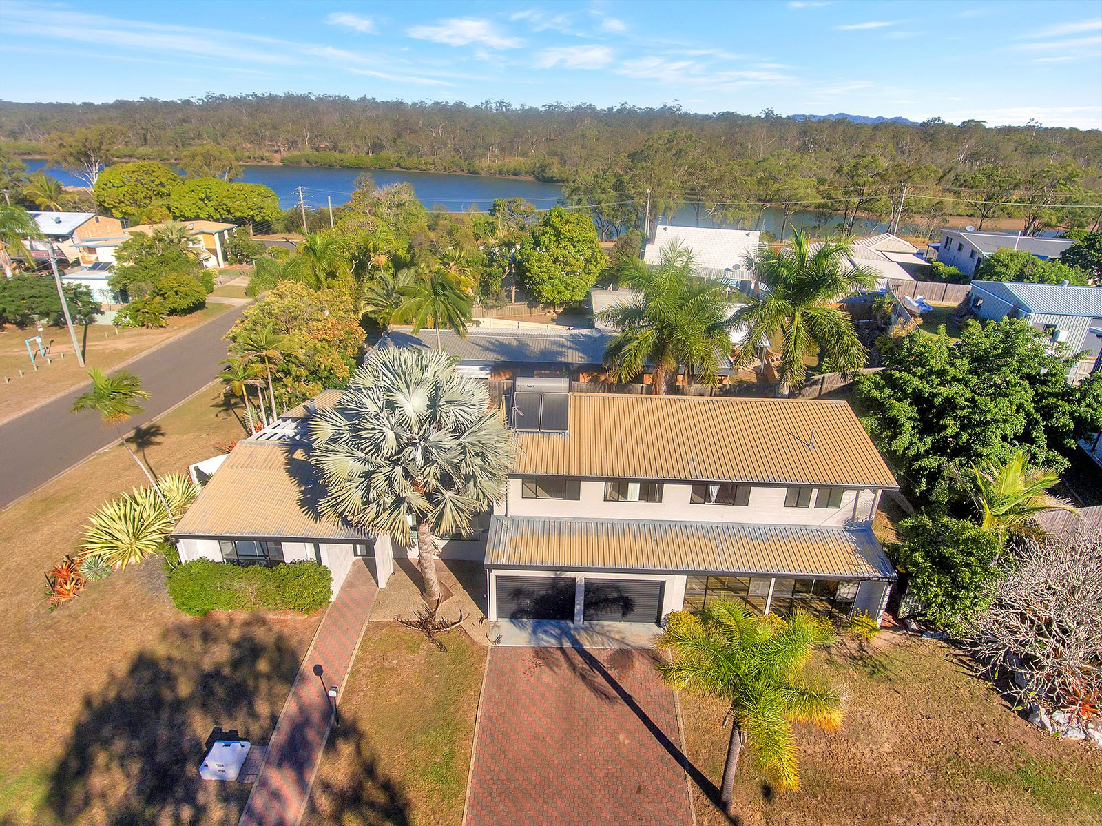1 Richard Street BOYNE ISLAND 27