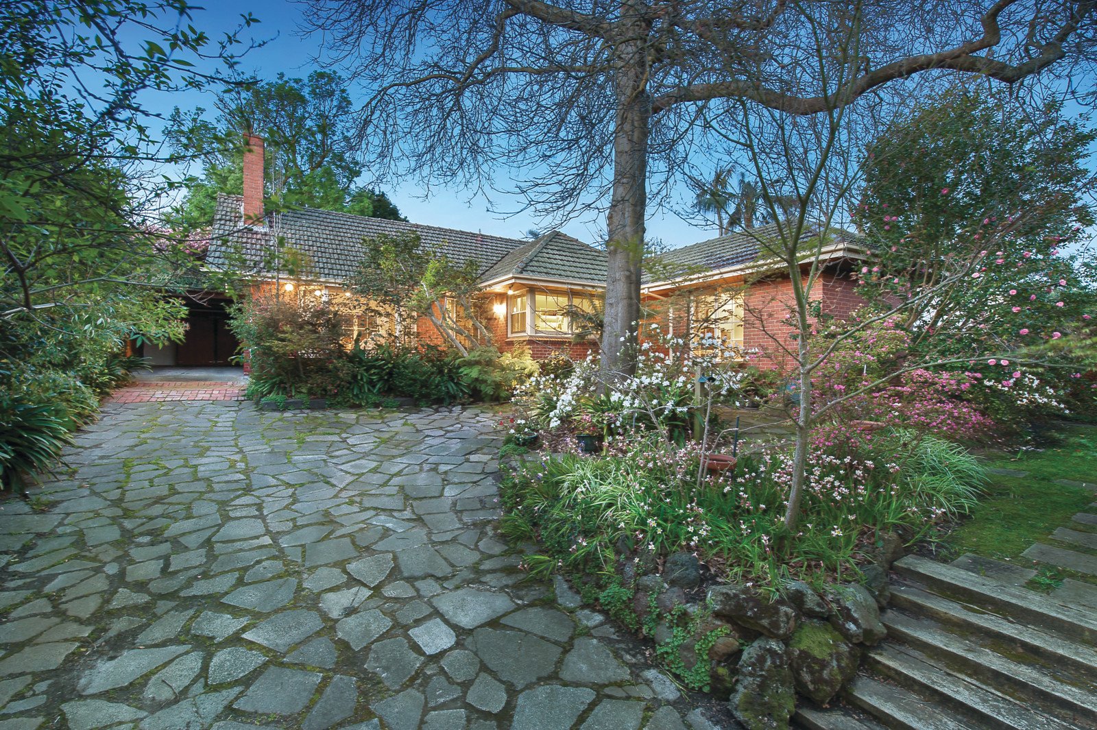 1 Richards Avenue, Glen Iris, VIC