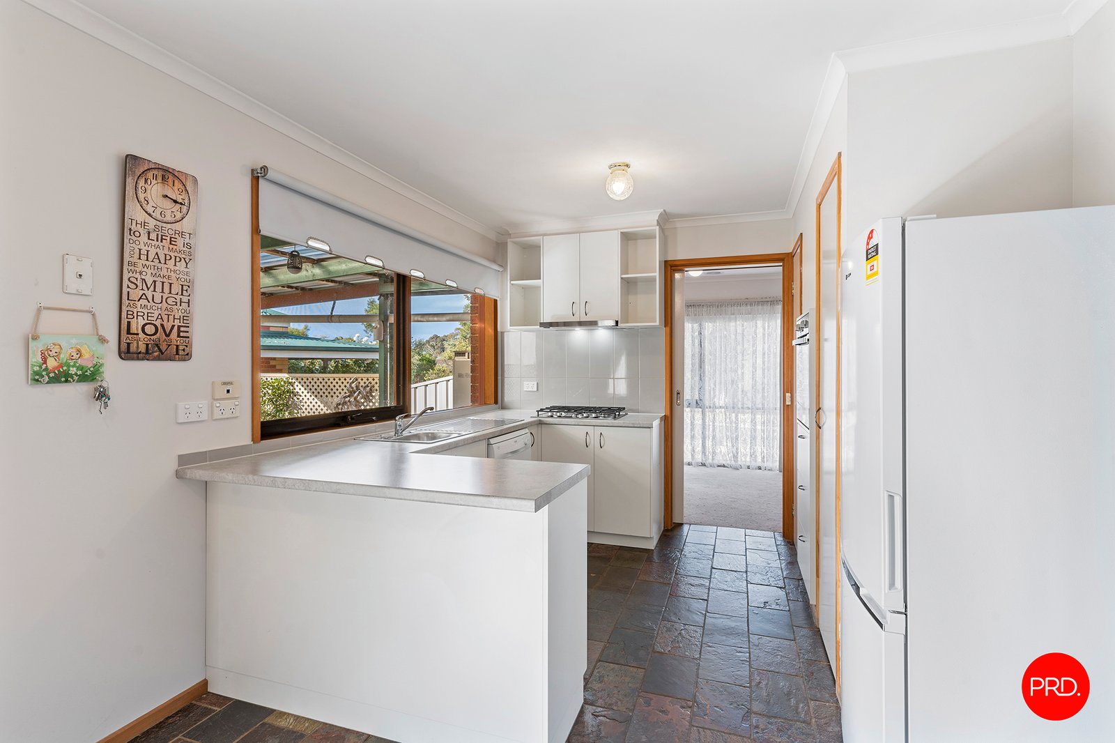 1 Rio Court KANGAROO FLAT 6