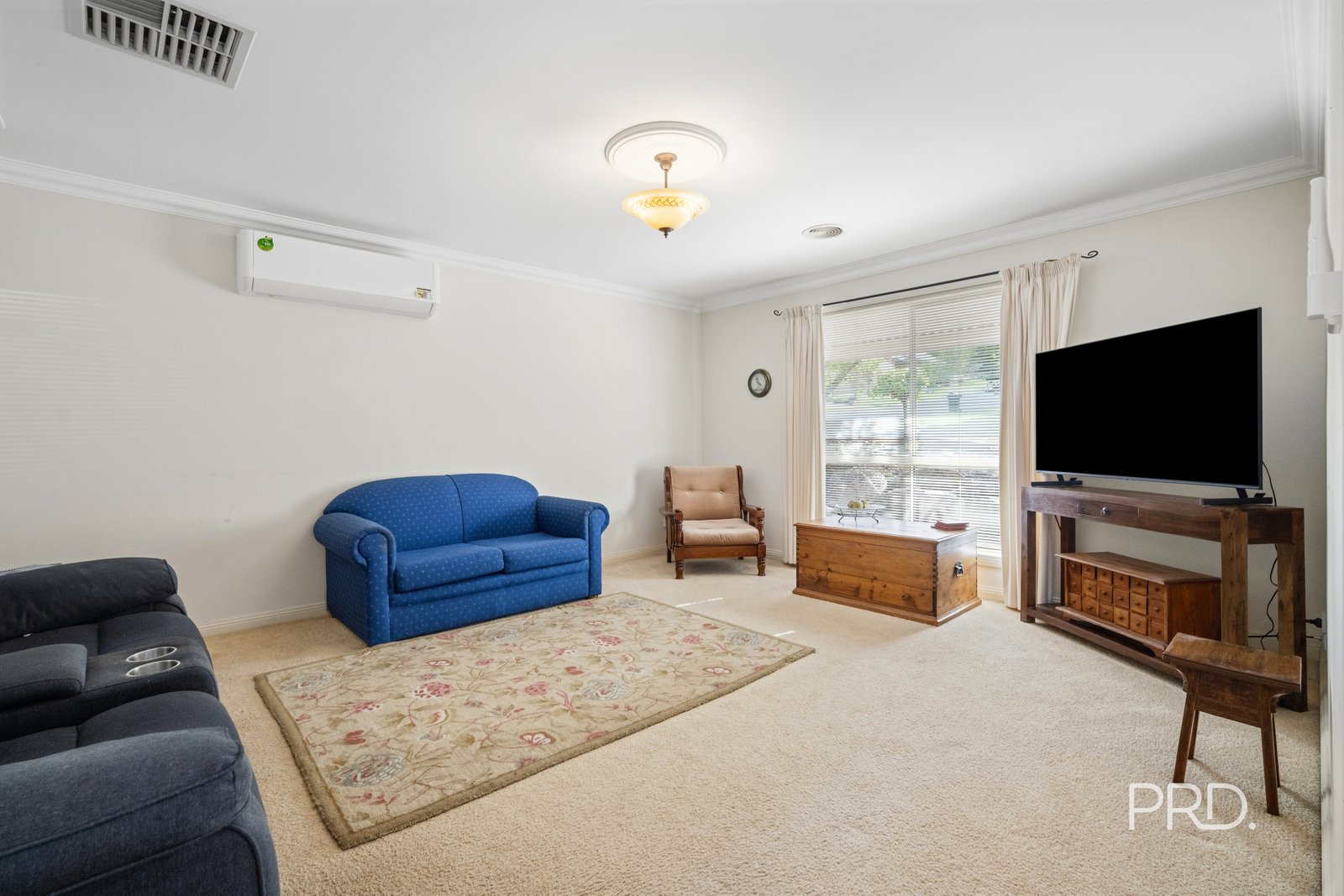1 Roberts Way KOORINGAL 7