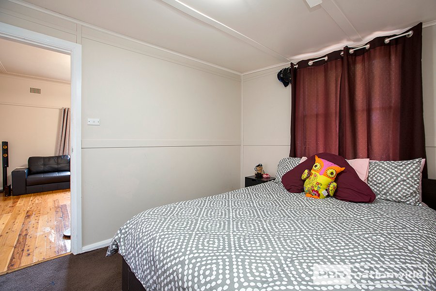 1 Robina Street TAMWORTH 4