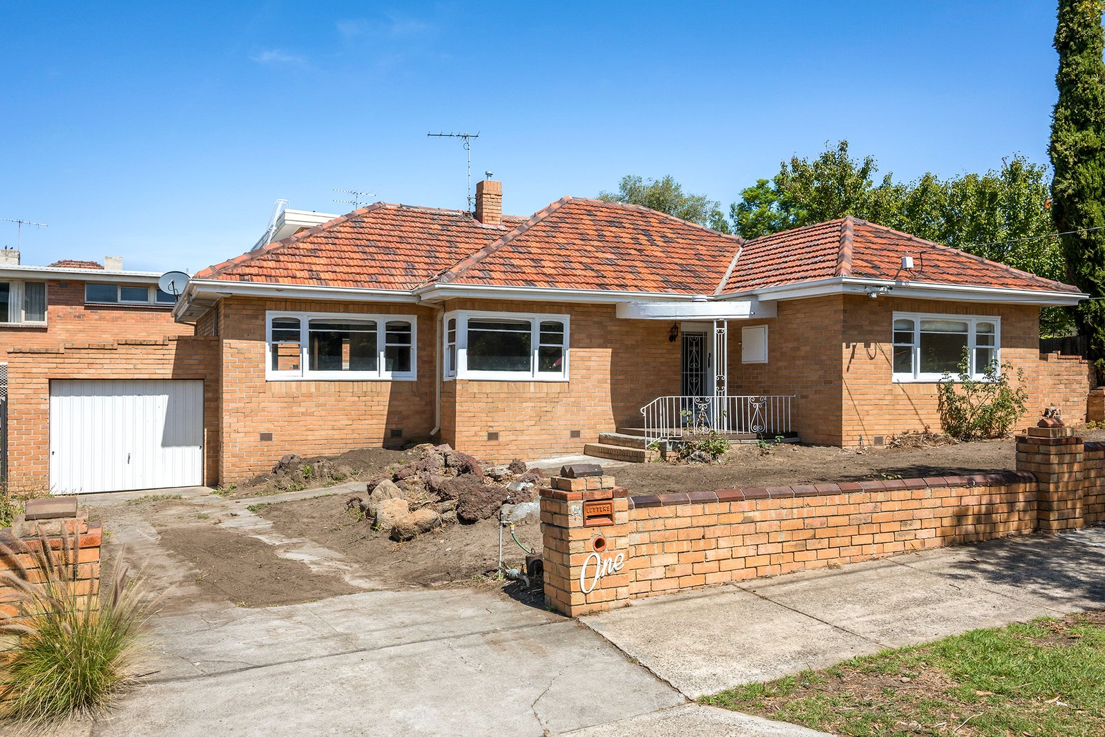 Real Estate and Property in 1 Rocke Street, Ivanhoe, VIC