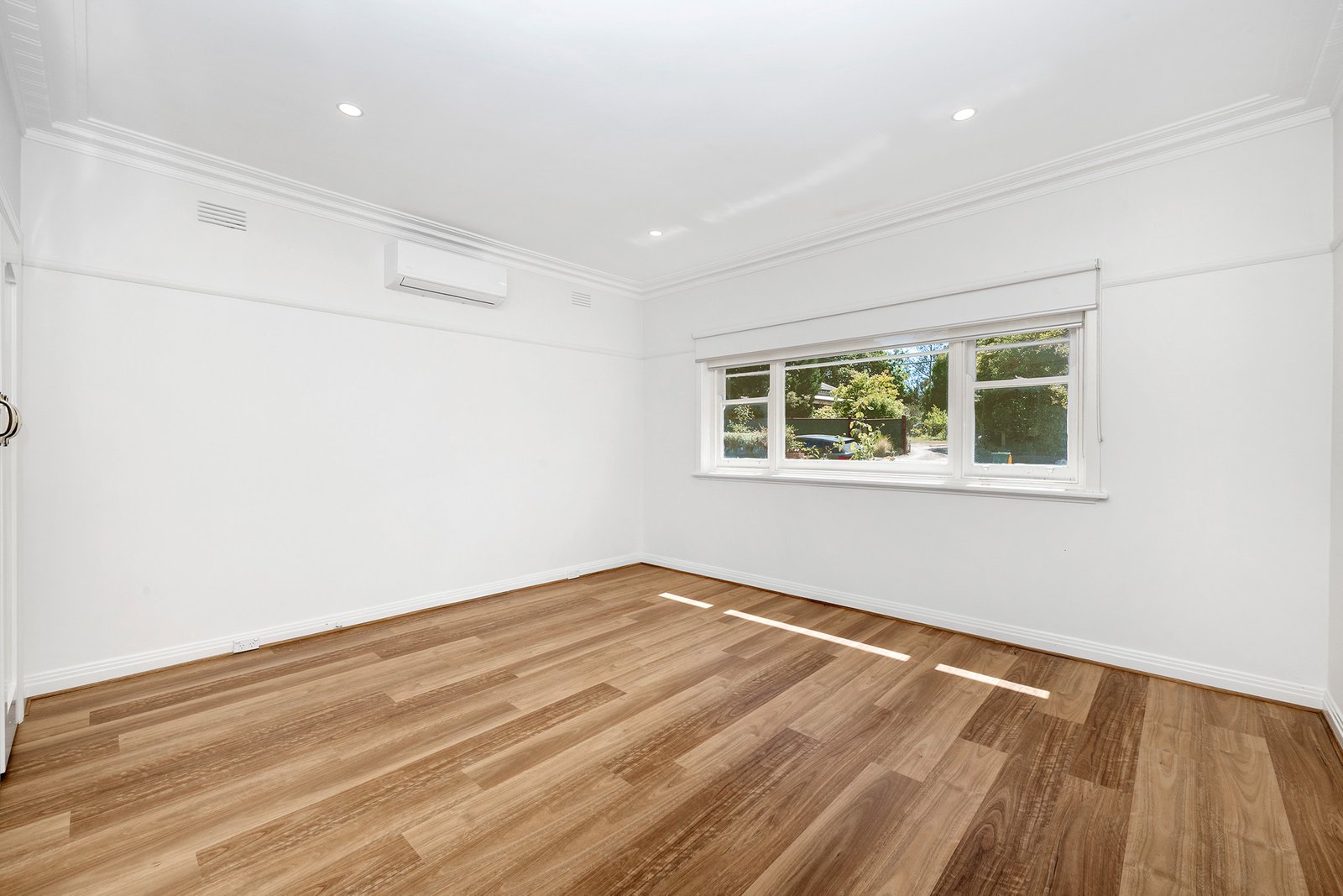 Real Estate and Property in 1 Rocke Street, Ivanhoe, VIC