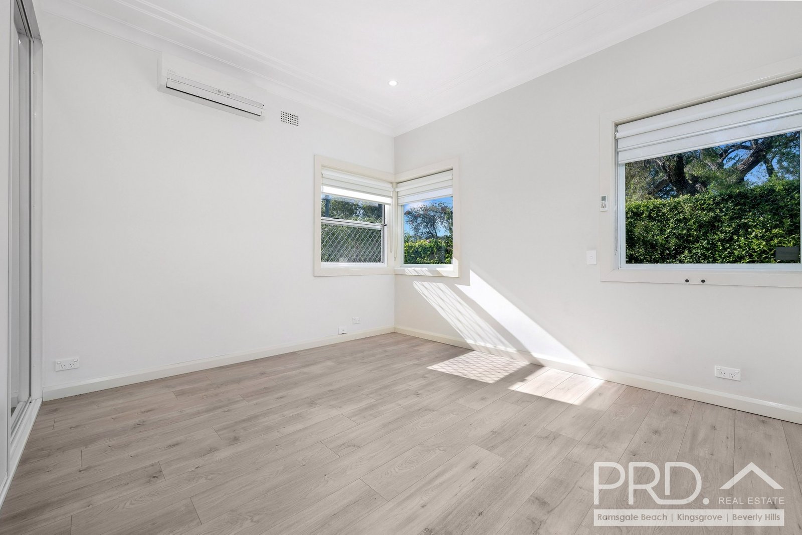 1 Rodgers Avenue KINGSGROVE 4