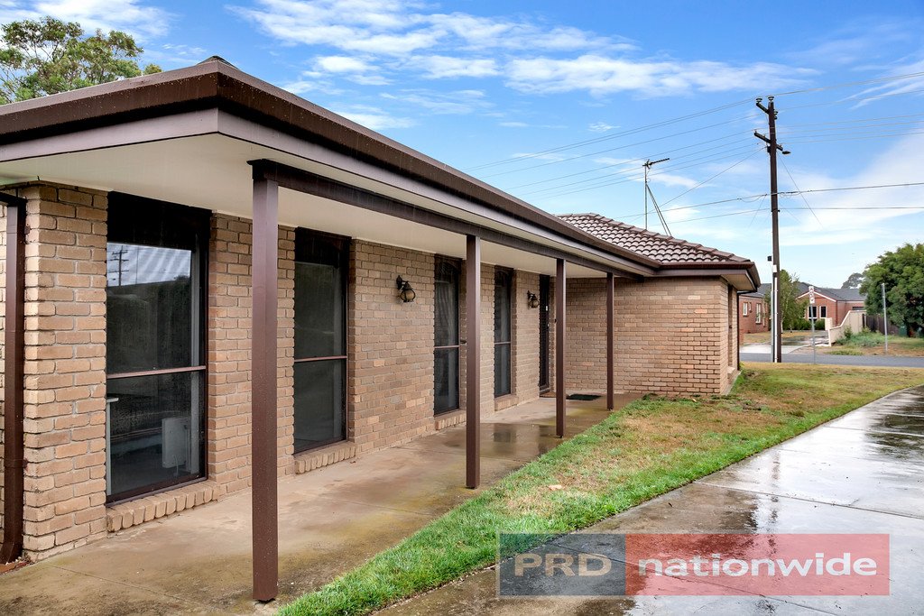 1 Rowan Parade WENDOUREE 8