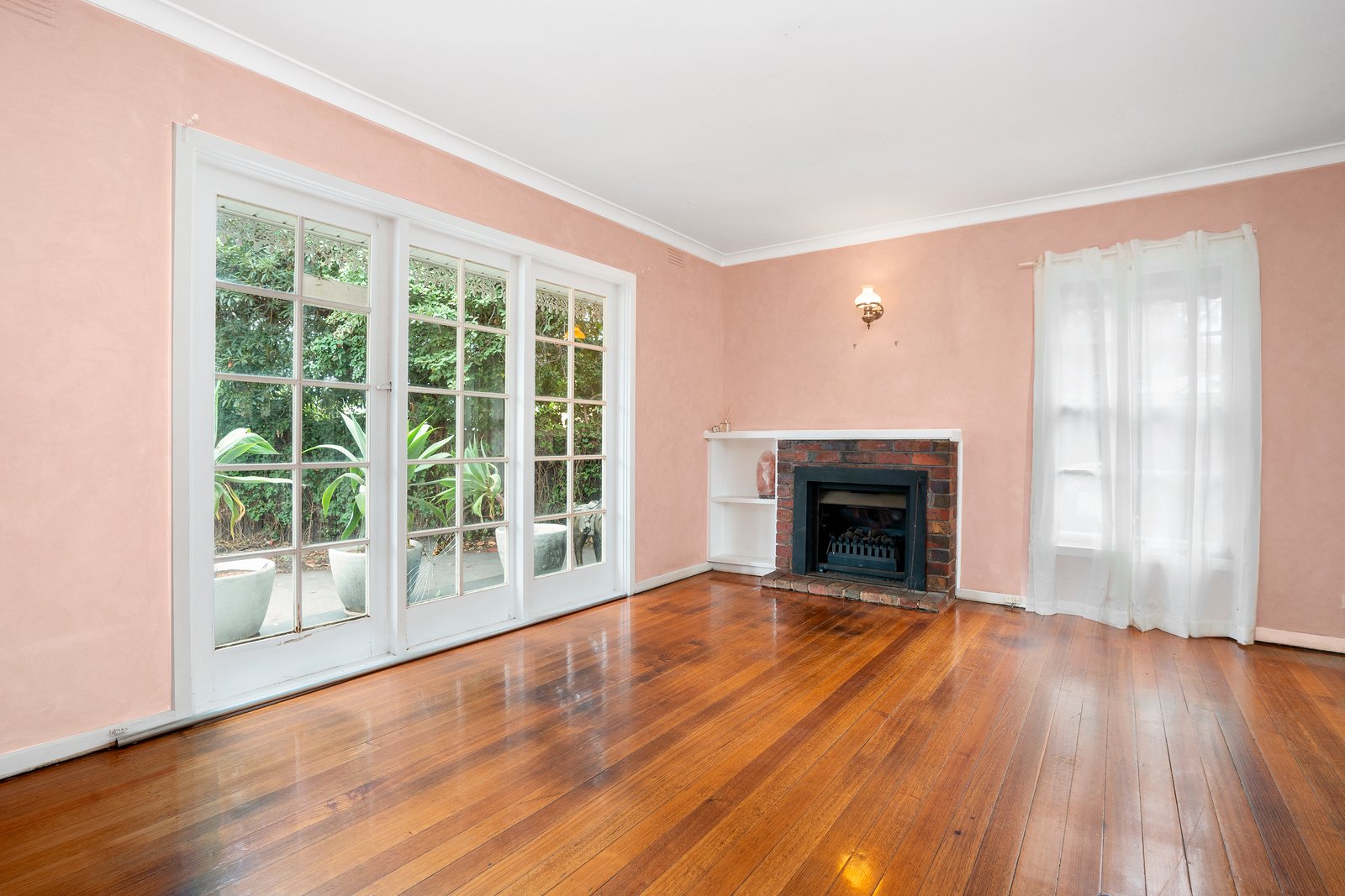 Gallery: 1 Rowans Road