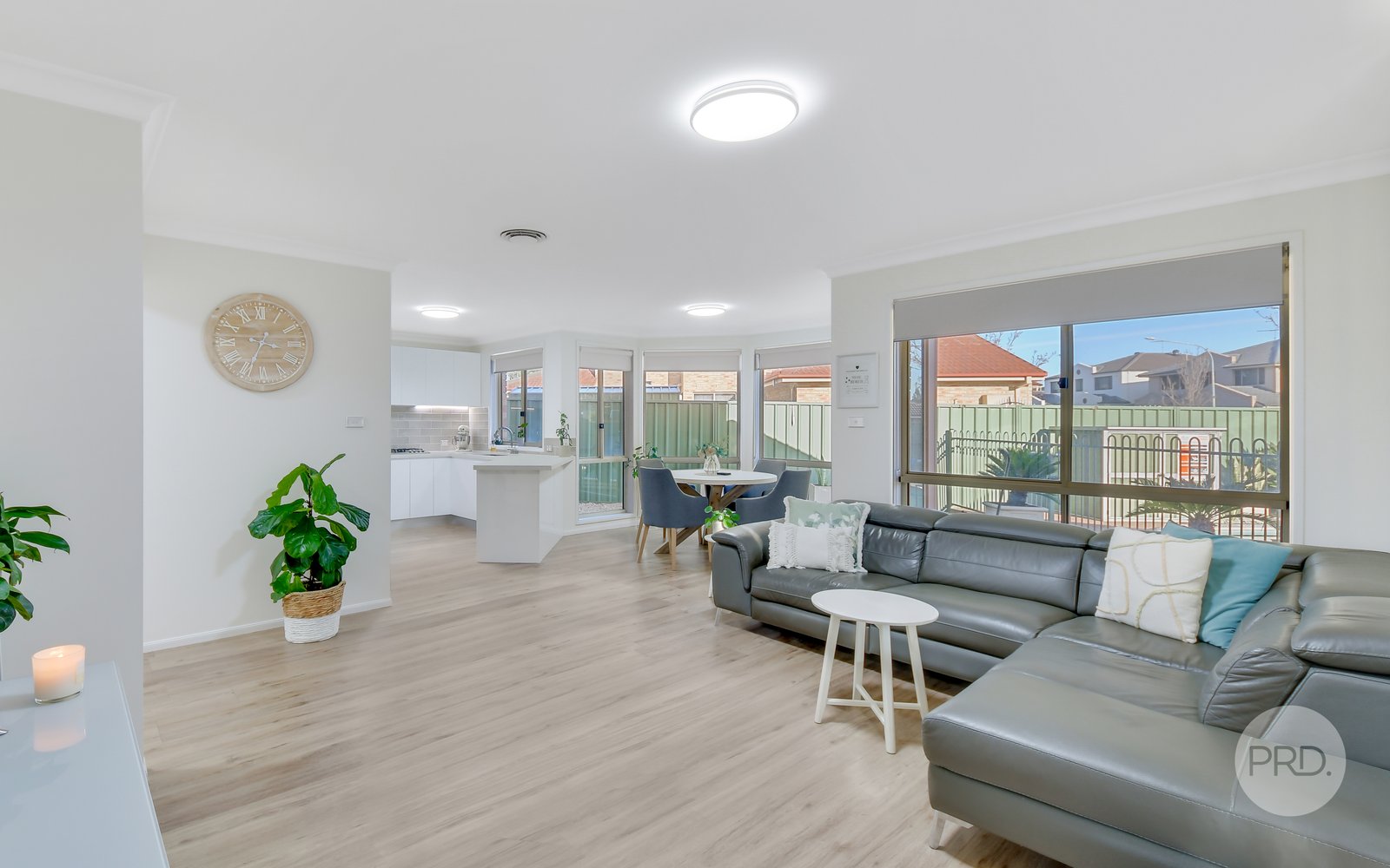 1 Saddler Way GLENMORE PARK 8