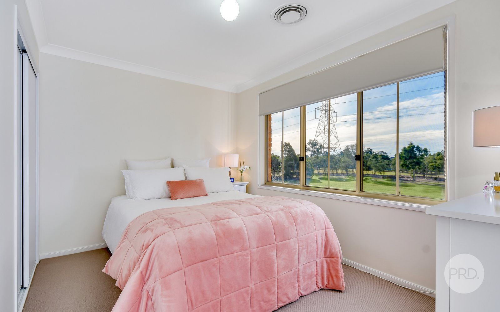 1 Saddler Way GLENMORE PARK 12