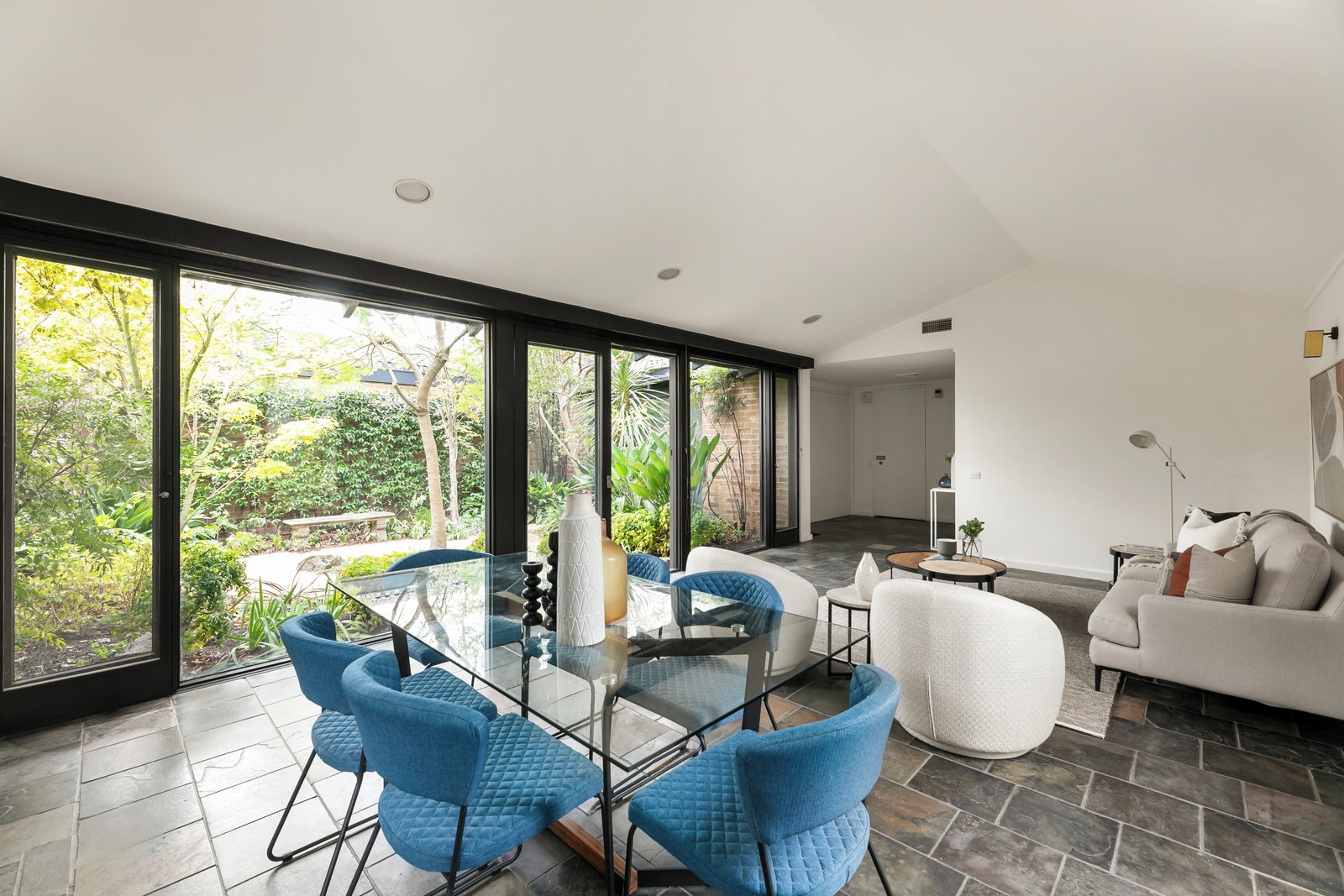 1 Salford Avenue, Balwyn, 3103