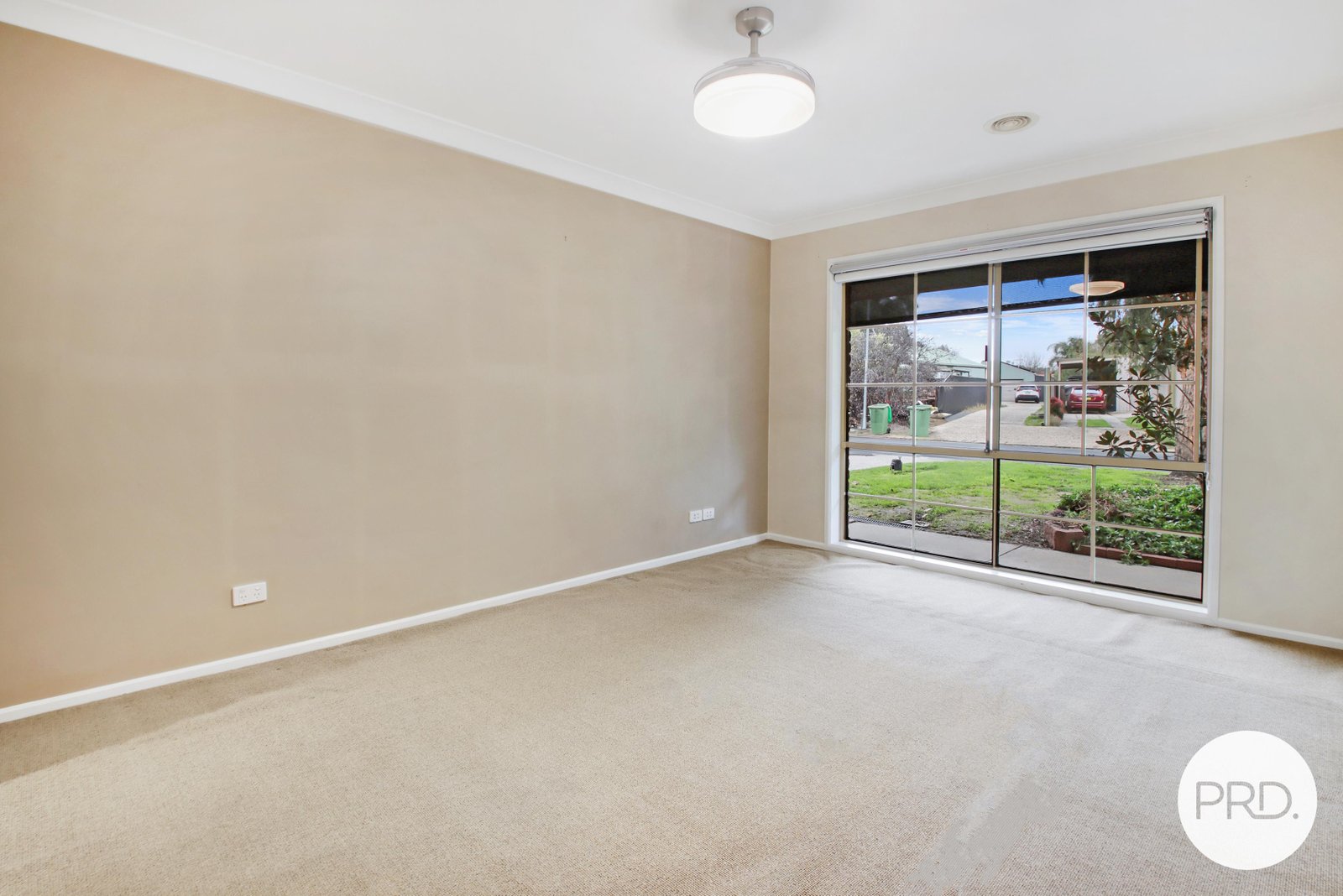 1 Sandringham Court THURGOONA 7