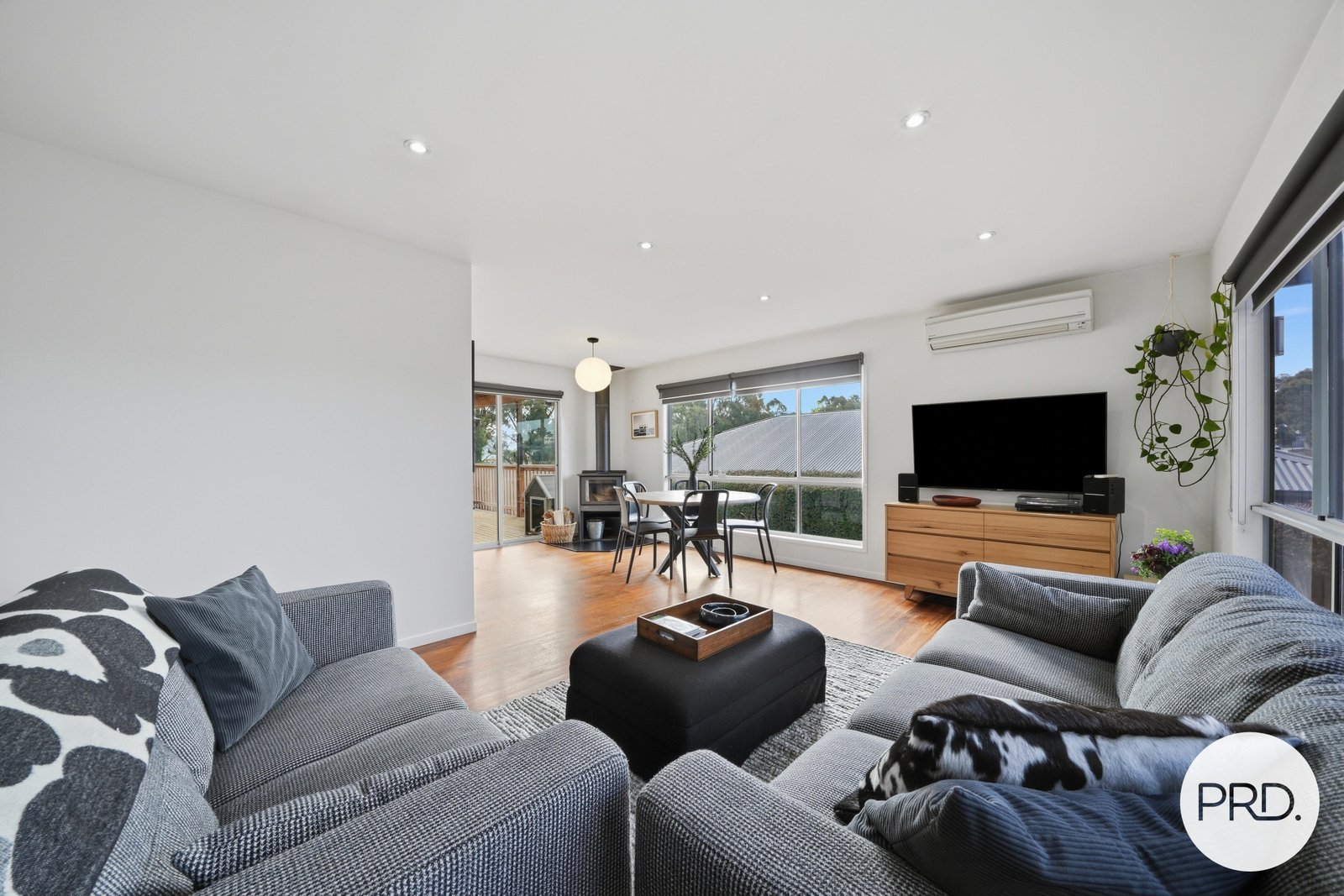 1 Sandstone Grove BLACKMANS BAY 3