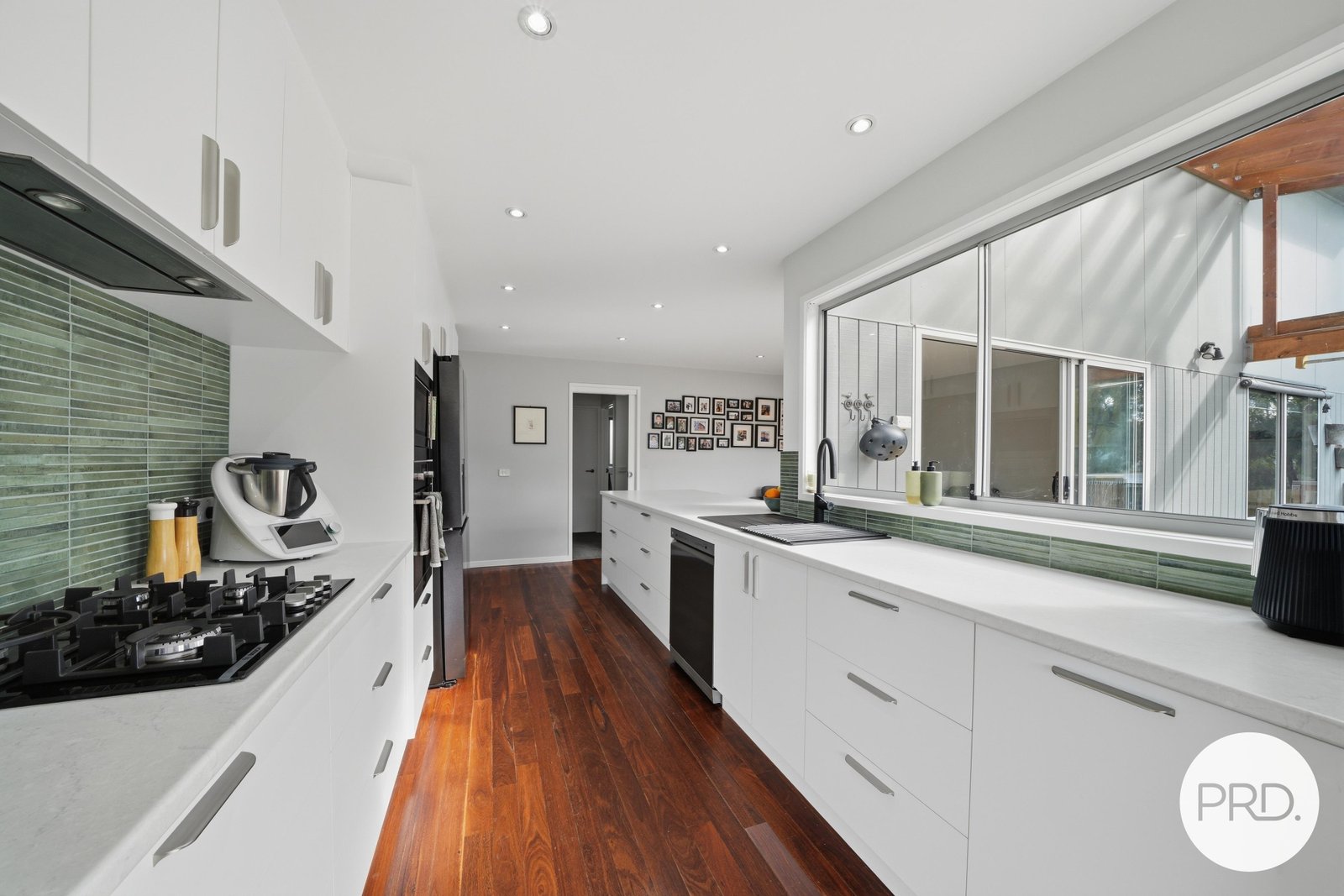 1 Sandstone Grove BLACKMANS BAY 9