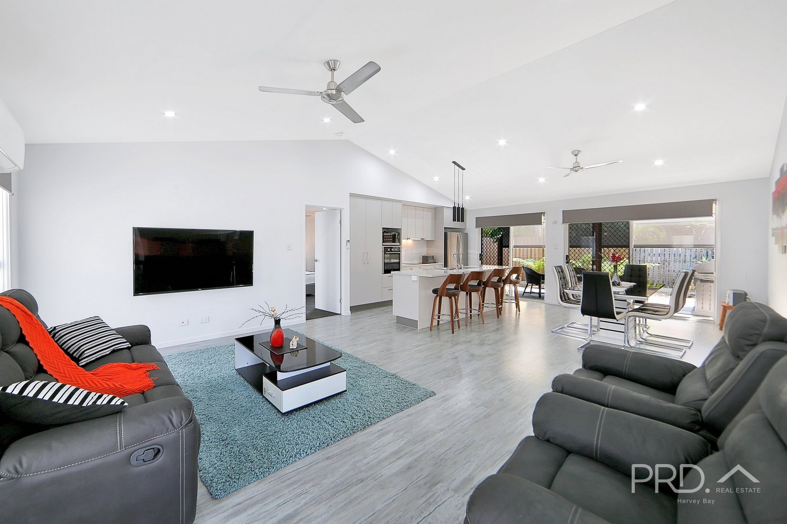 1 Seaspray Court URANGAN 7