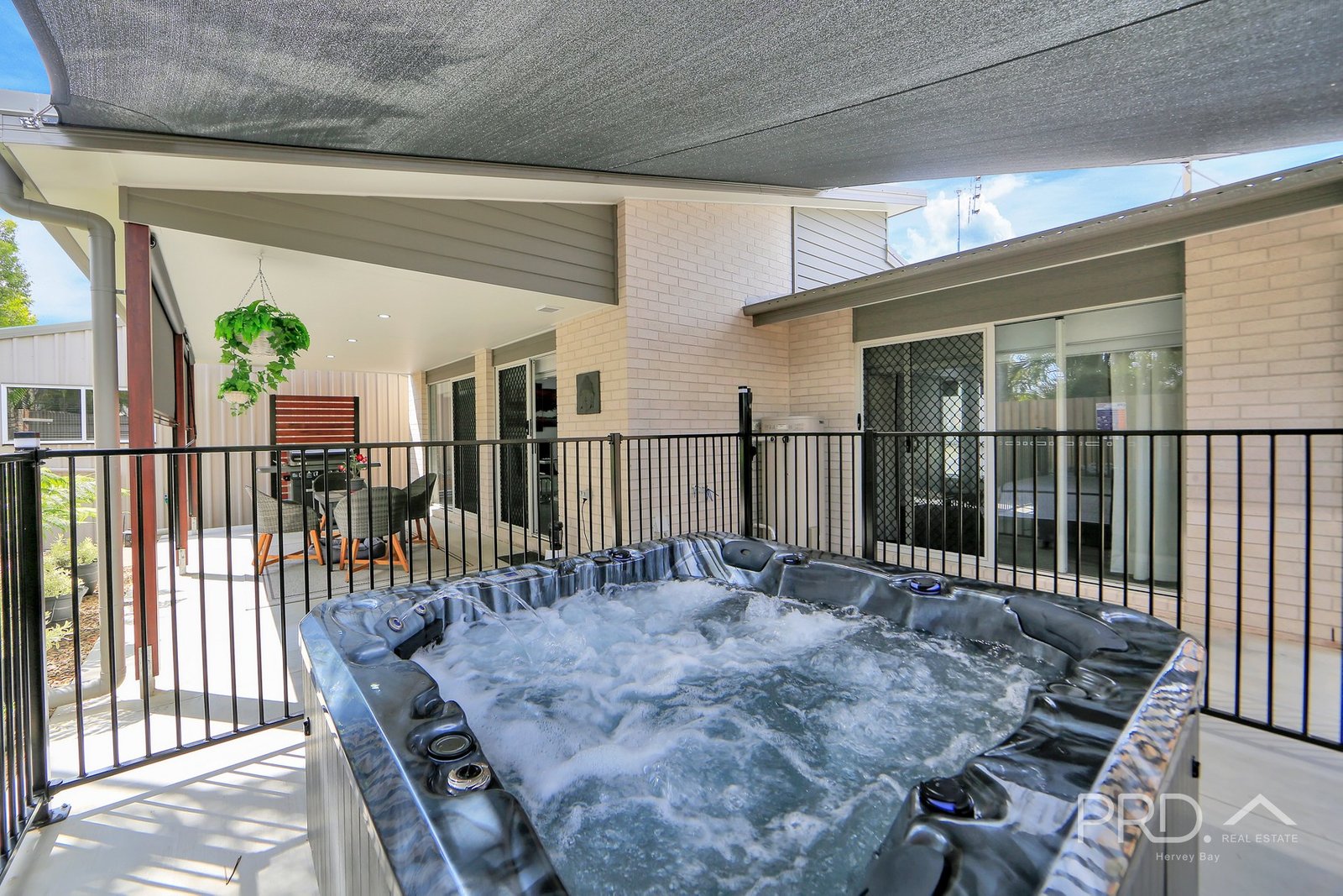 1 Seaspray Court URANGAN 16