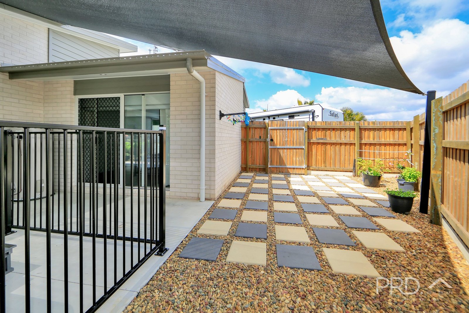 1 Seaspray Court URANGAN 17