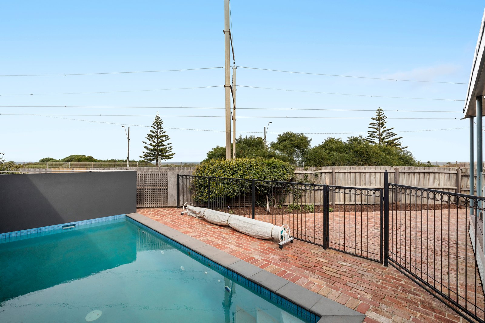 1 Seaview Avenue, Brighton, 3186