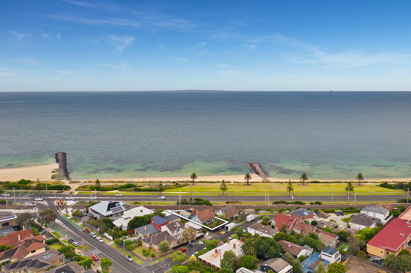 1 Seaview Avenue, Brighton, 3186