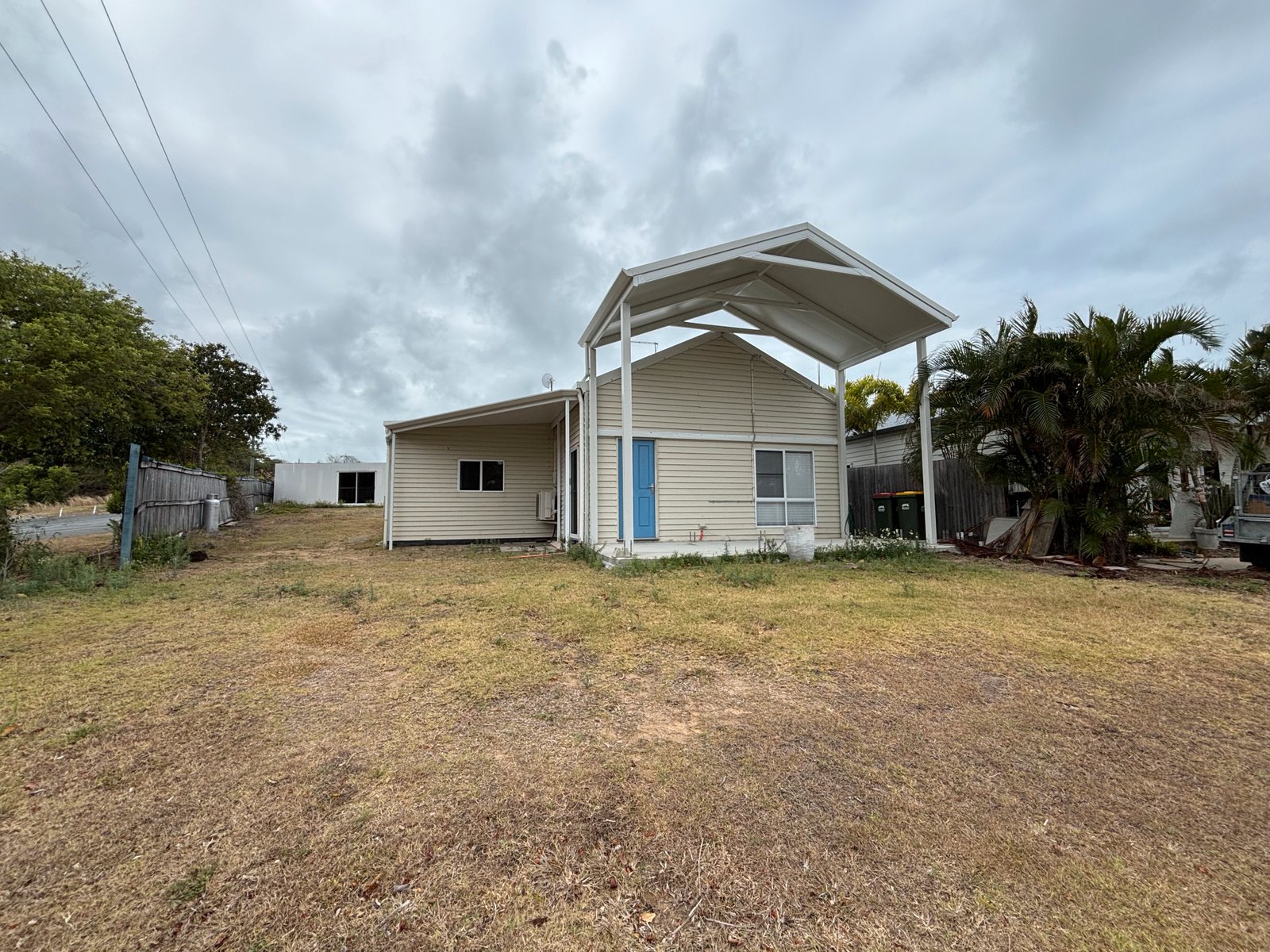 1 Seychelles Road SHOAL POINT 1